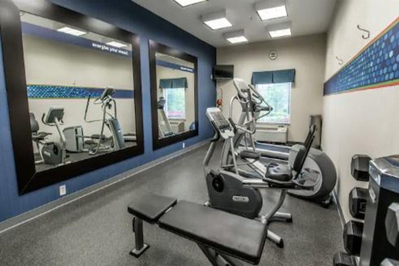 Hampton Inn Dallas-Рокуол Екстериор снимка