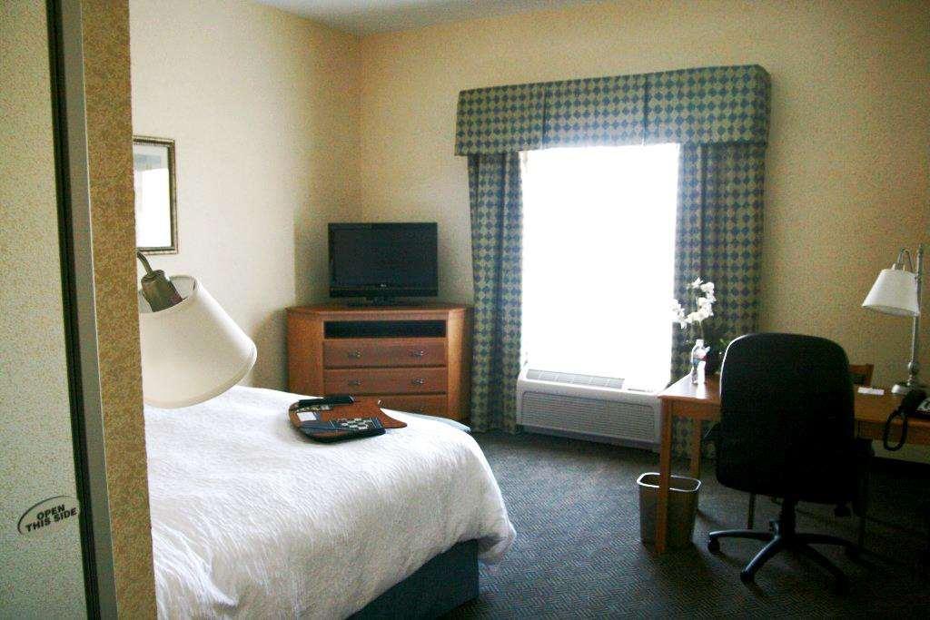 Hampton Inn Dallas-Рокуол Екстериор снимка