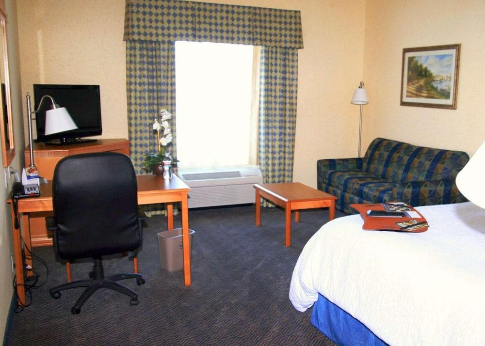 Hampton Inn Dallas-Рокуол Екстериор снимка